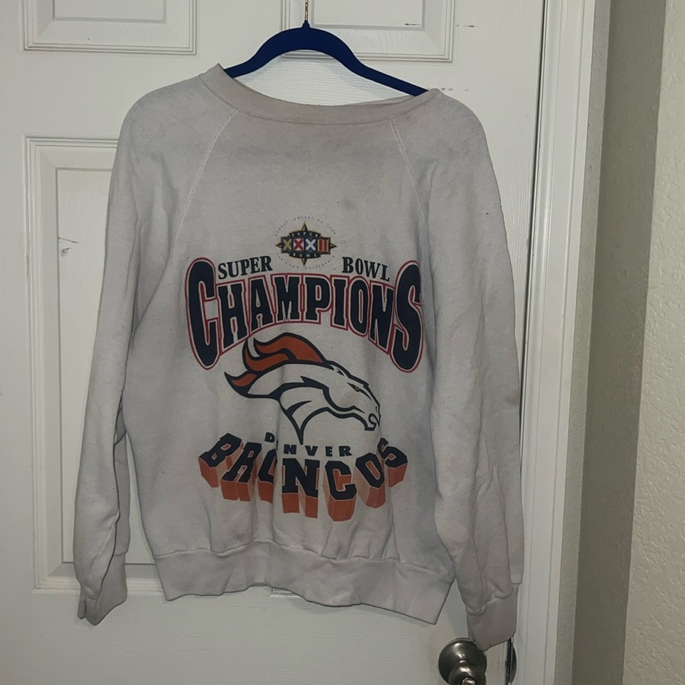Vintage Denver Broncos Sweatshirt